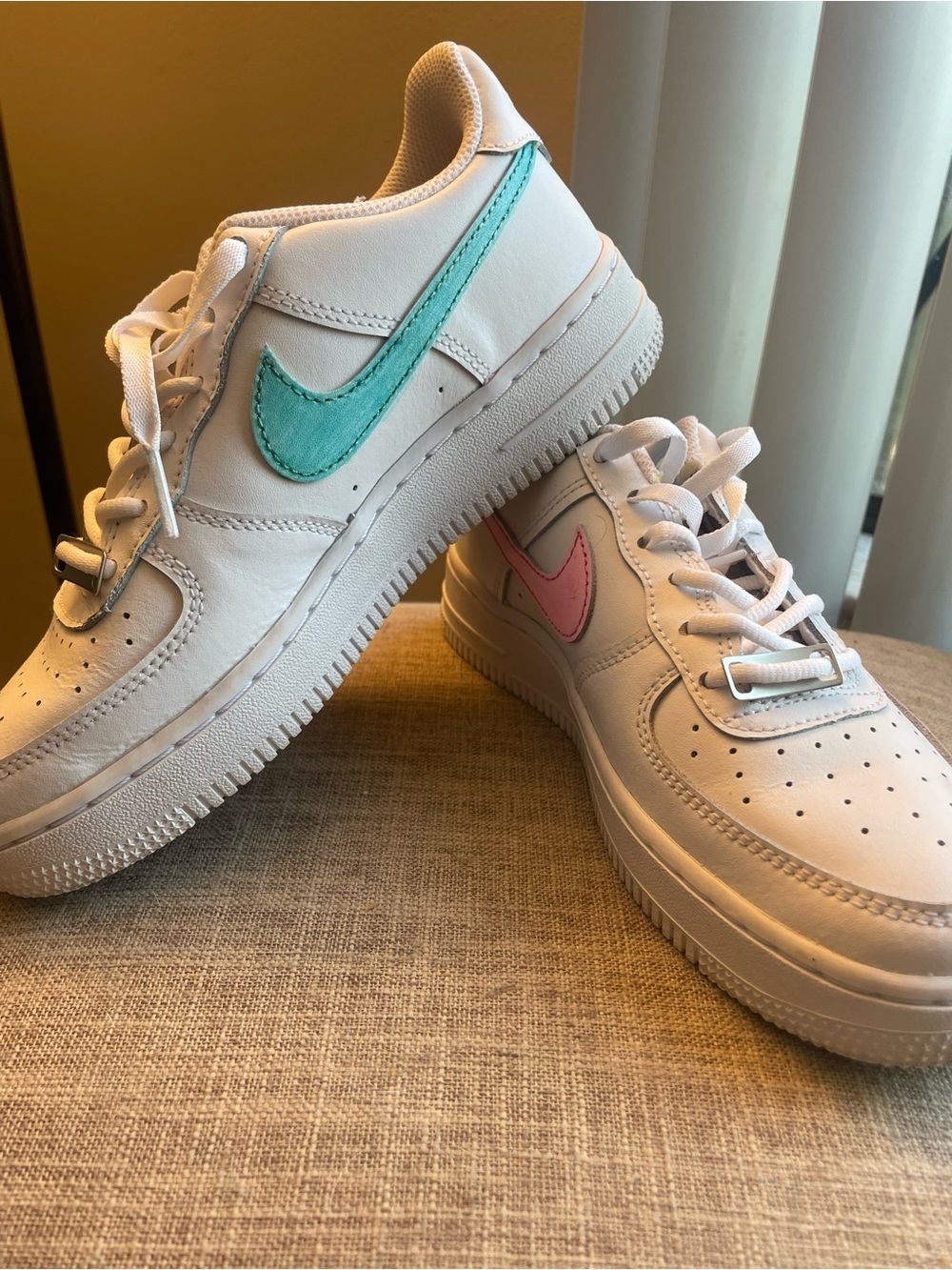 Nike Air Force 1 LXX Special Edition Split Swoosh Size 4Y / Women’s 5.5 - Mint